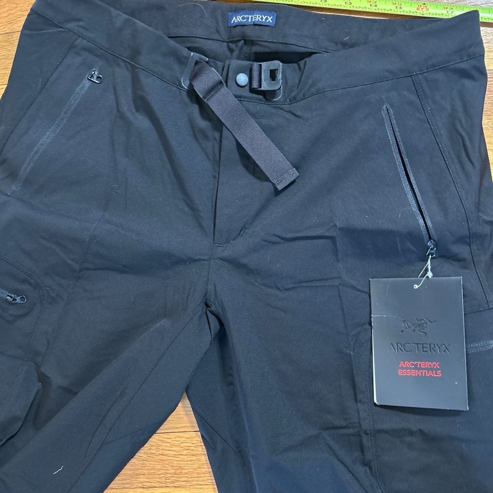 Arc’teryx Gamma LT Women’s XL Black Softshell Pants NWT